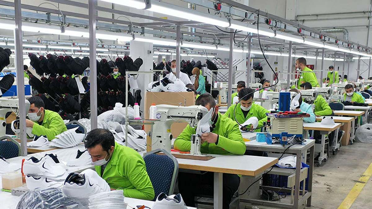 Ücretli çalışan sayısı yıllık yüzde 5,7 arttı