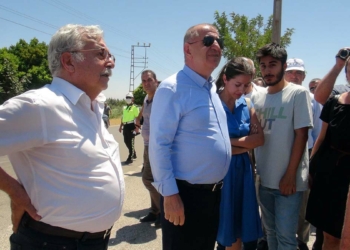Ümit Özdağ Kilis'te sınır hattına gitti