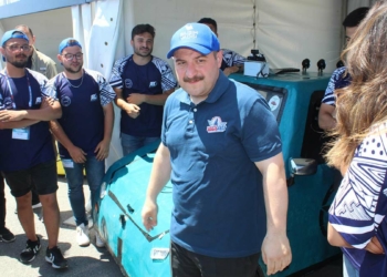 Varank Binek Otonom Araç Yarışması'na katıldı