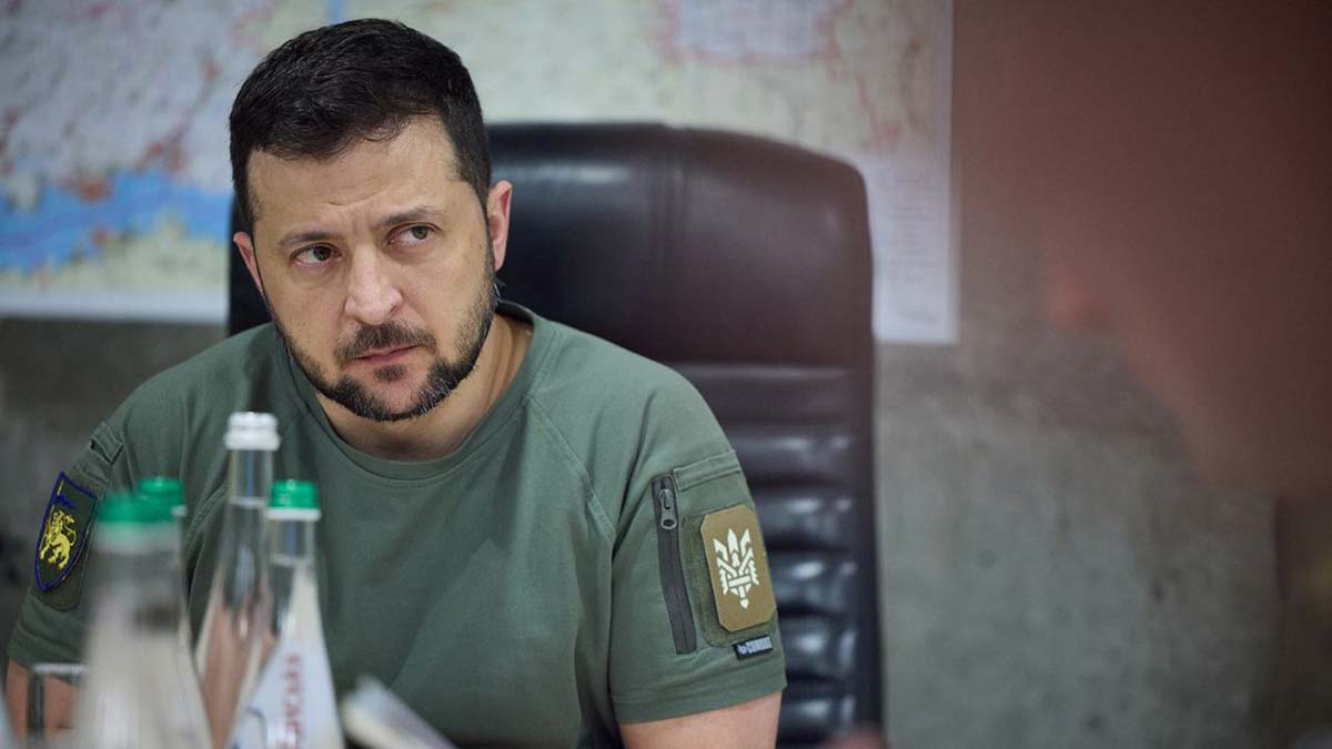 Zelenski, bir dizi büyükelçiyi görevinden aldı