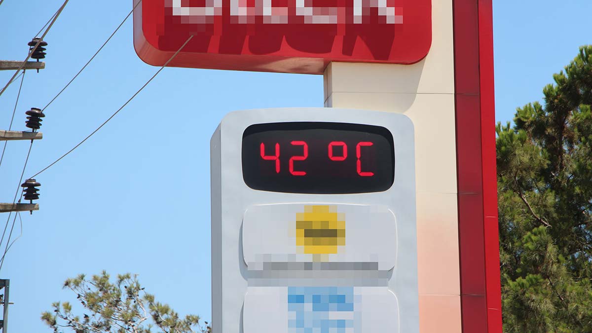 Adana'da termometreler 42 dereceyi gösterdi