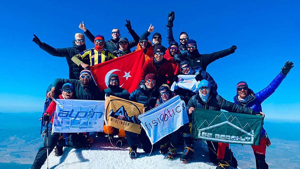 Ağrı Dağı'na ekolojik rota açtılar