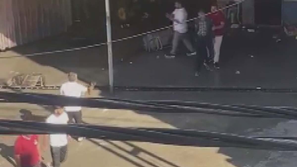 Oto yıkamacıyı birbirine kattılar