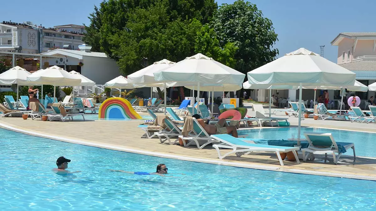 Antalya'daki otellerin tamamı doldu