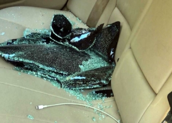 3 lüks otomobilden hayalet gösterge çalındı
