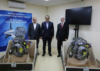 Bakan Dönmez TUSAŞ Motor'u ziyaret etti