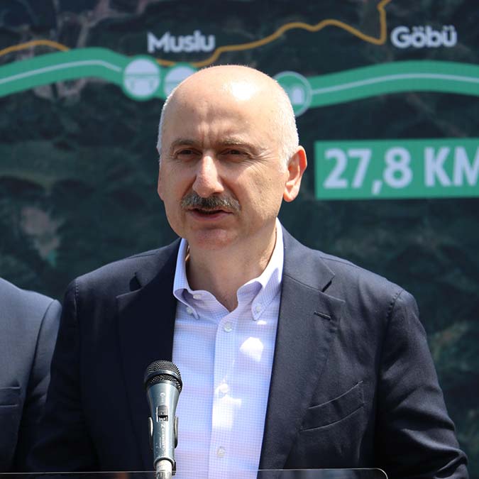 Osmangazi Köprüsü'nden araç geçişi rekoru kırıldı