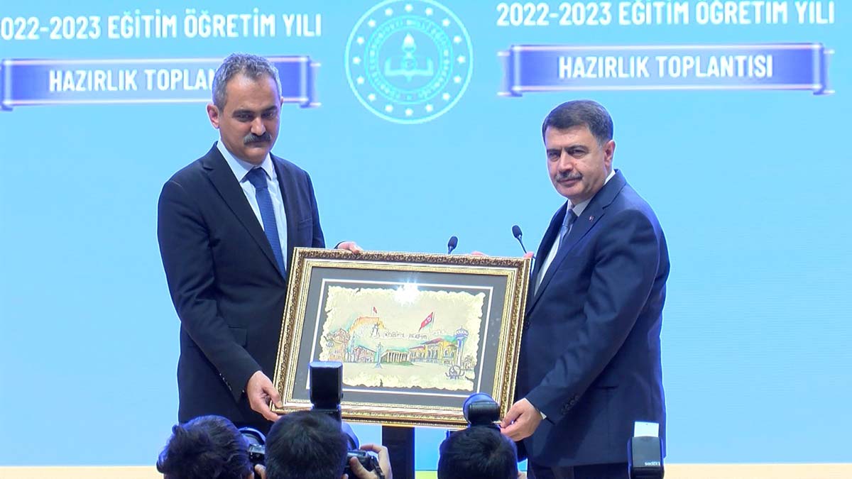 İsteyen velimiz bağış yapabilir