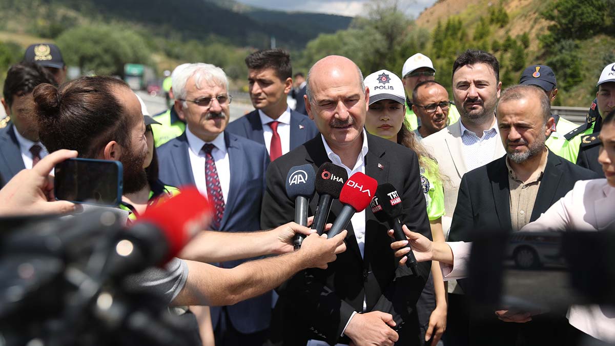Bolu geçişinde trafik denetimi; 64 ölü var
