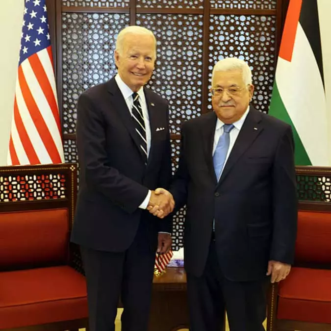 Abd başkanı joe biden filistin devlet başkanı abbas ile ortak basın toplantısı düzenledi.