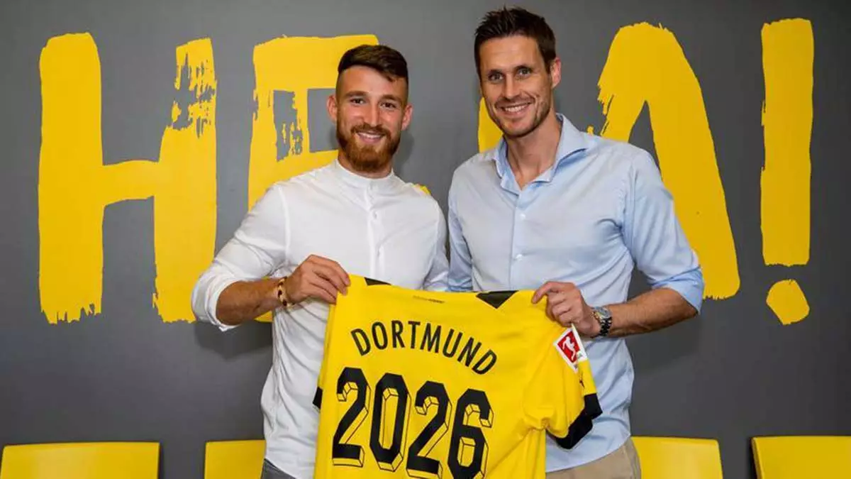 Salih özcan borussia dortmund'da antrenmana çıktı