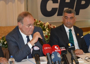 CHP Genel Başkan Yardımcısı Faik Öztrak, Türkiye genelinde oy oranlarının arttığını belirterek, "Artık anketlerde birinci parti olmaya başladık. Birçok anket bunu gösteriyor. Daha da ilerlediğimiz günlerde bu oranın daha fazla açıldığını göreceksiniz. Neden? Çünkü bizim tek derdimiz var, milletin derdine derman olmak" dedi.