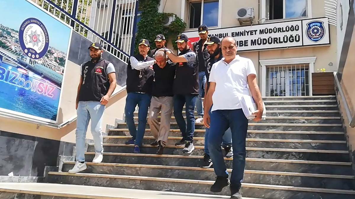 Çifte cinayet zanlısı adliyede