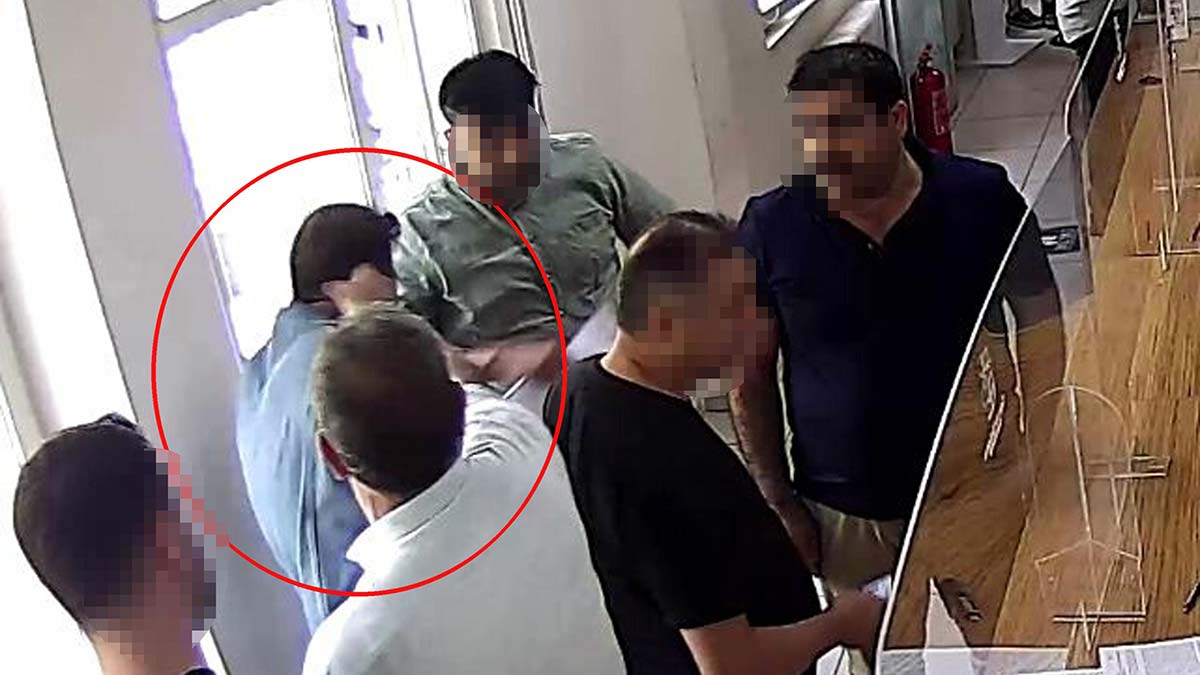 İzmir’de 1, Manisa'da ise 2 ayrı dolandırıcılık olayında, sahipleri yurt dışında olan kişilere ait arsaları sahte kimlik ve dublör kullanarak değerinin altında satmaya çalıştıkları belirlenip gözaltına alınan 8 şüpheliden 1'i kadın, 3’ü tutuklandı. 