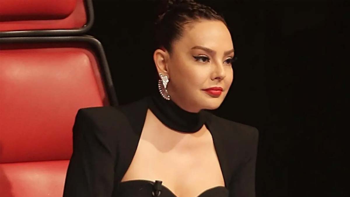 Ebru Gündeş'in annesi Müjgan Bilgin yaşamını yitirdi