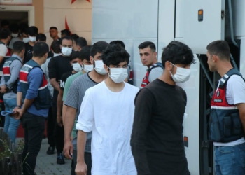 542 Afganistan uyruklu kaçak göçmen, ülkelerine gönderildi