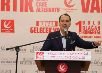 6'lı masadan gelen çatırtılar duyulmaya başladı