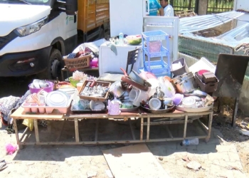 Esenyurt'ta temizlik çalışmalarına devam ediliyor