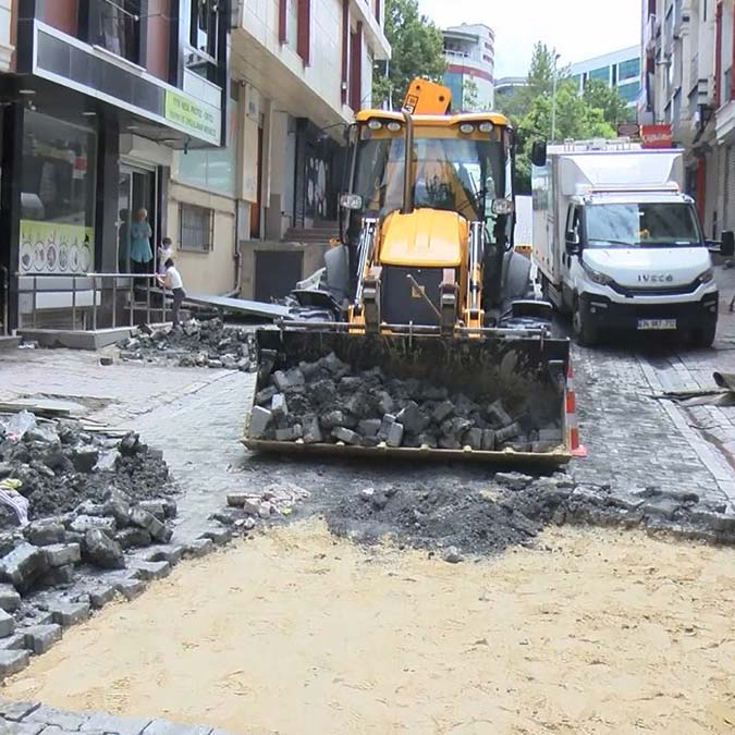 Esenyurt'ta yaşanan su baskınları