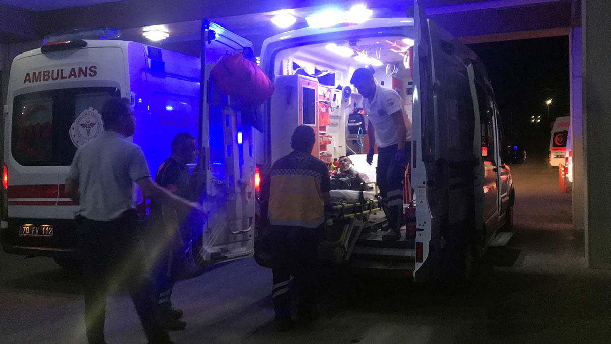 Yanlışlıkla tetiğe dokundu, kendini yaraladı