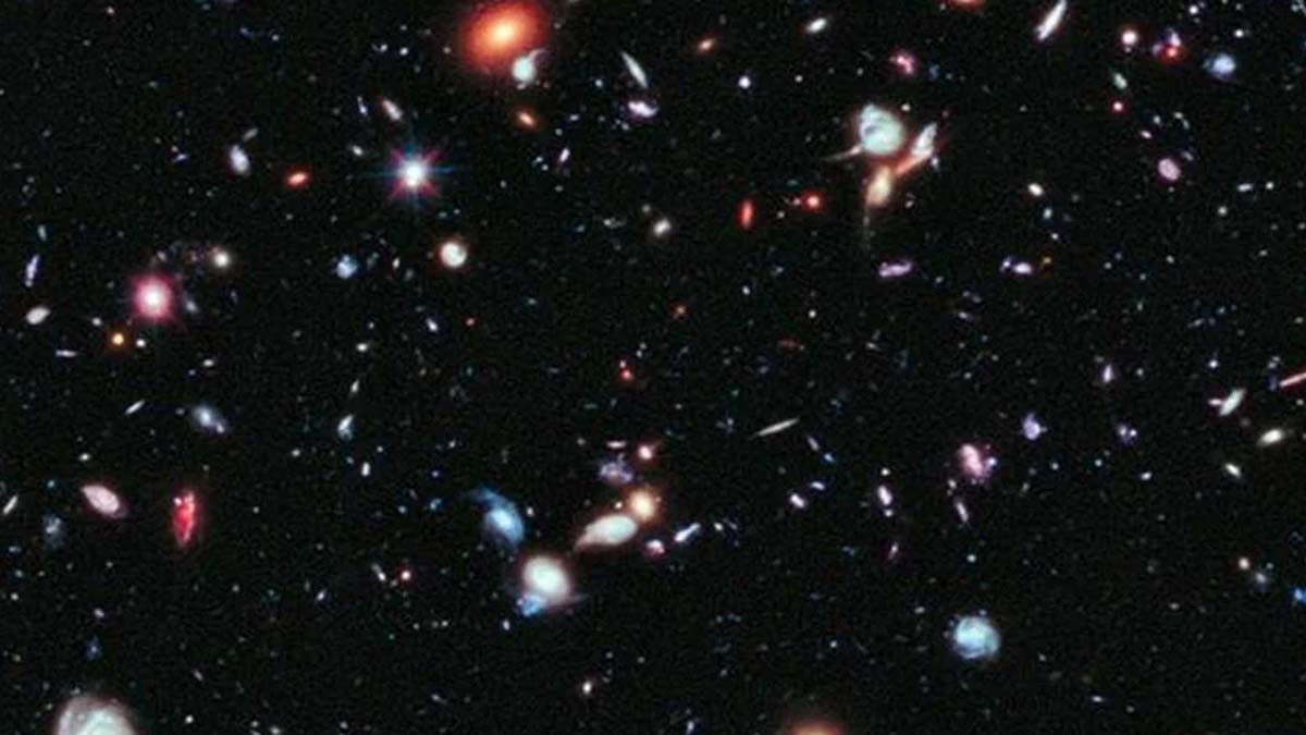 Evrenin en derin ve net fotoğrafı yayınlandı