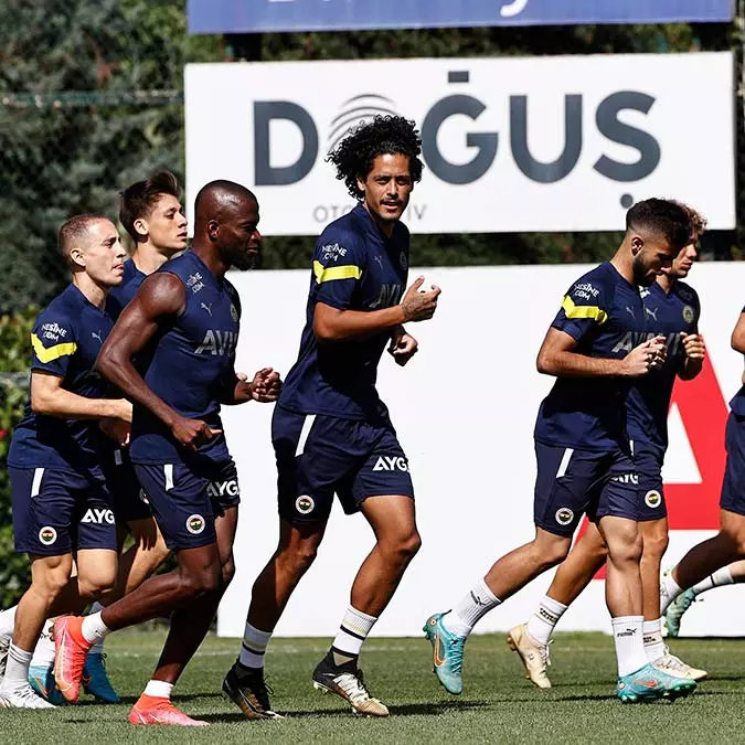 Fenerbahçe dinamo kiev maçına hazır