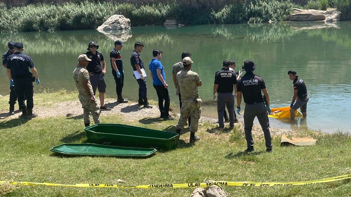 Göksu Çayı'na giren Ömer öldü