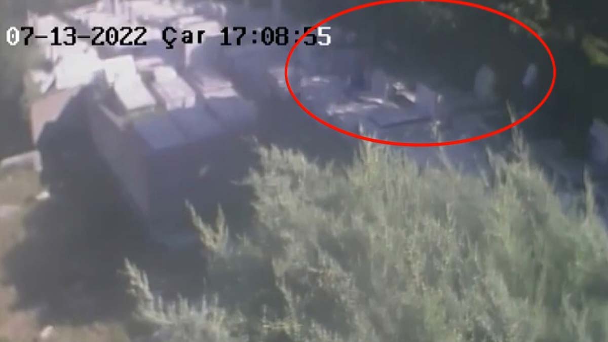 Yahudi Mezarlığı'ndaki saldırı kamerada