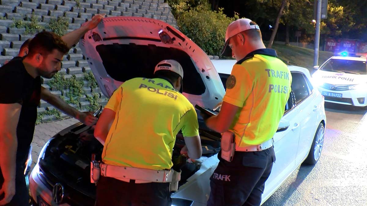 Abart egzoz kullanan sürücülere ceza