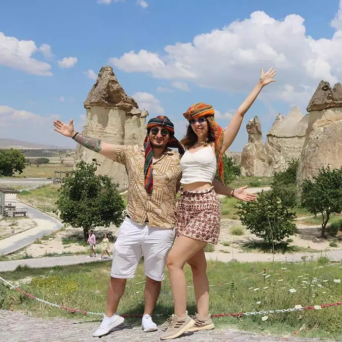 Türkiye'nin önemli turizm merkezlerinden kapadokya bölgesi, kurban bayramı'nda özellikle yerli turistlerin akınına uğradı.