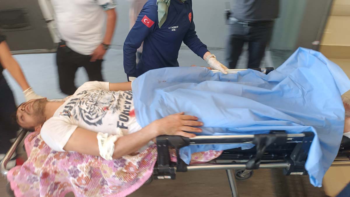 Karı-koca yaralanmasında aldatma iddiası