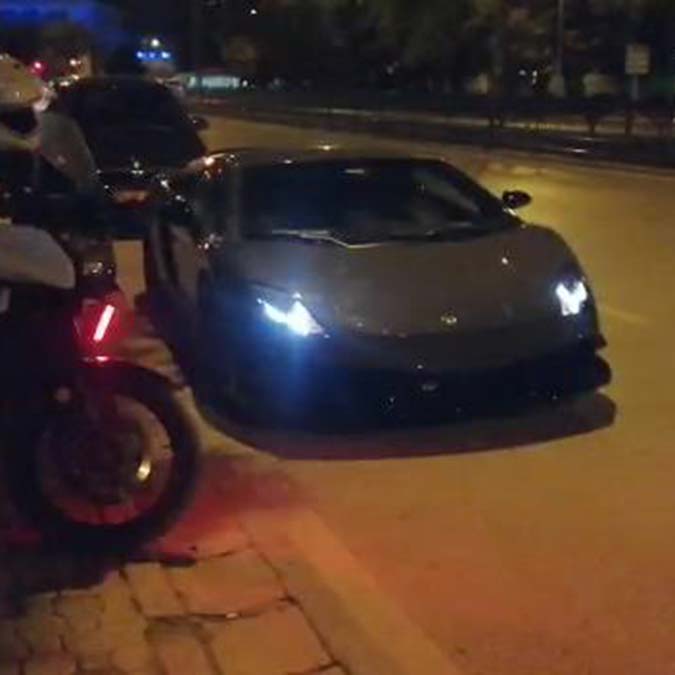 Drift atan sürücü trafikten men edildi