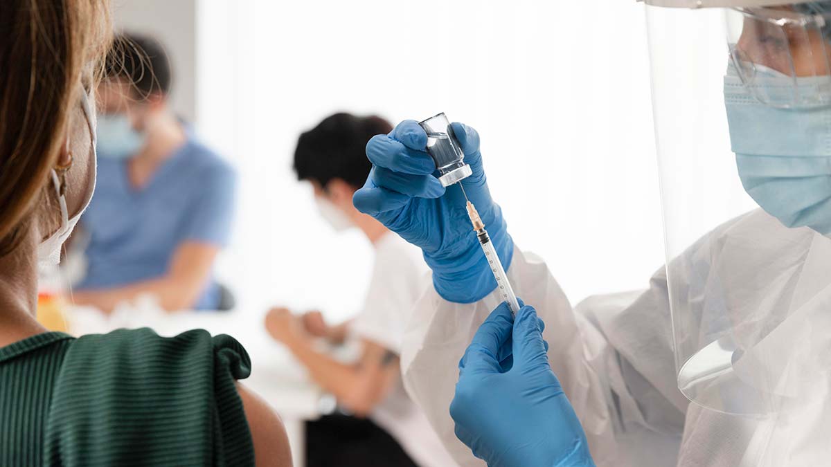 Haftalık vaka sayısı 226 bin 532 oldu