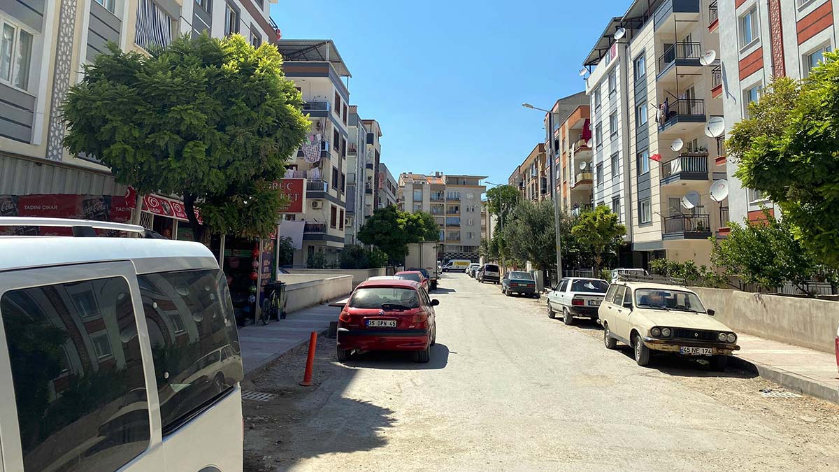 Manisa'da 4.3 büyüklüğünde deprem