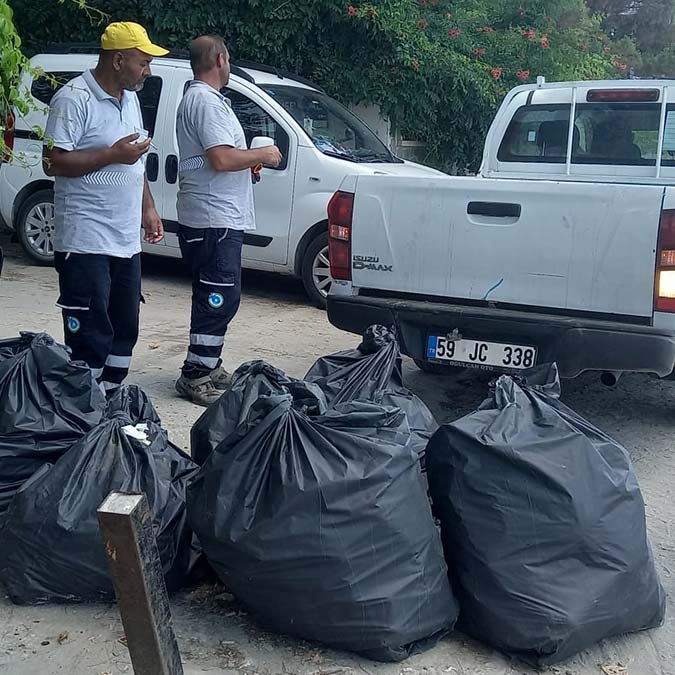 9 günlük tatilin ardından 483 ton çöp kaldı