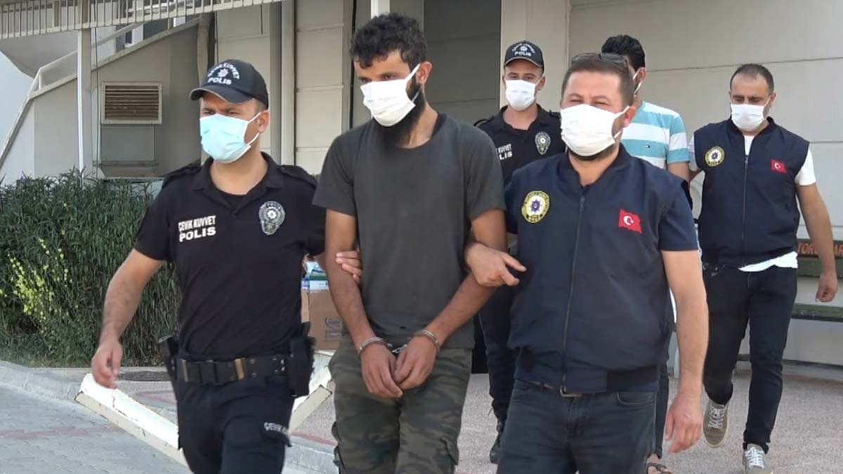 Mersin'de terör örgütü DEAŞ operasyonu; 14 gözaltı