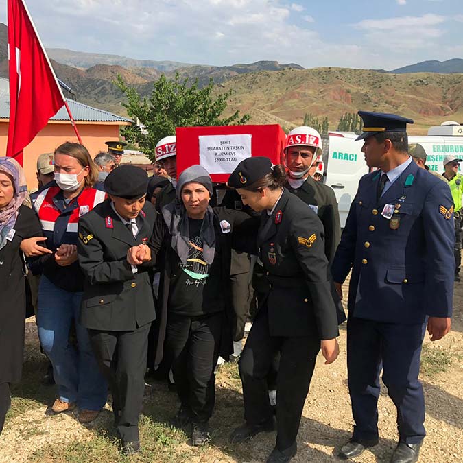 Uzman Çavuş Selahattin Taşkın toprağa verildi