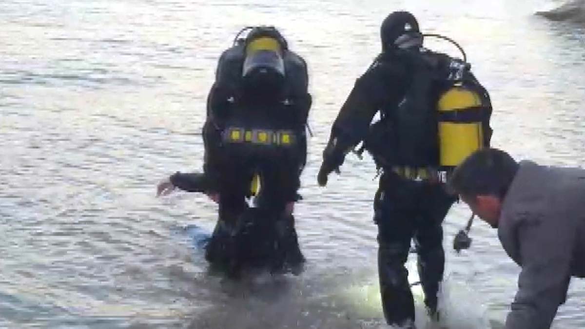 Otomobil baraj gölüne devrildi; 2 kişi öldü