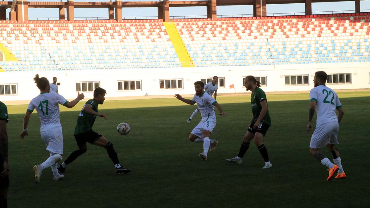 Transfer görüşmeleri devam ediyor