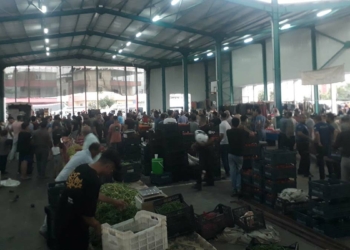 Pazarcıların park tartışması; 10 yaralı