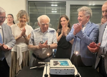 Genç Nöroşirurjiyen Teşvik Ödülü, Dr. Pelin Kuzucu'ya verildi