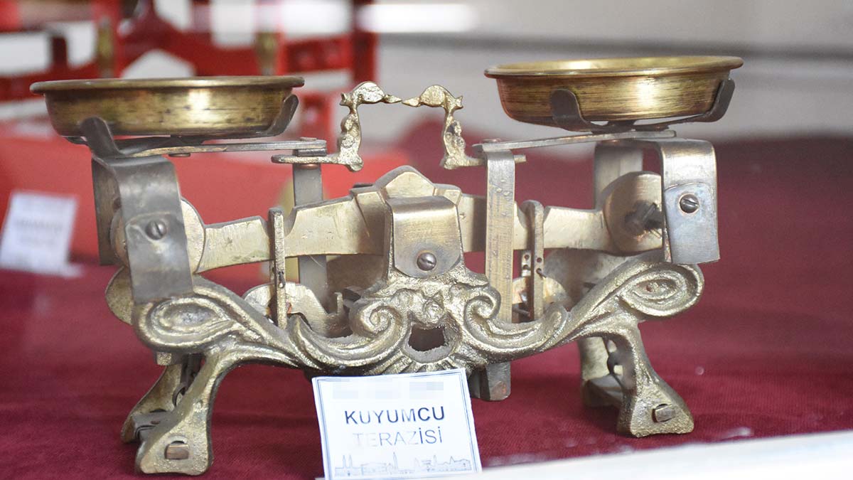 Ayarıyla oynanmış hassas terazi dolandırıcılığı