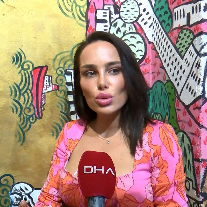 Günsu İnce'nin çantası çalındı