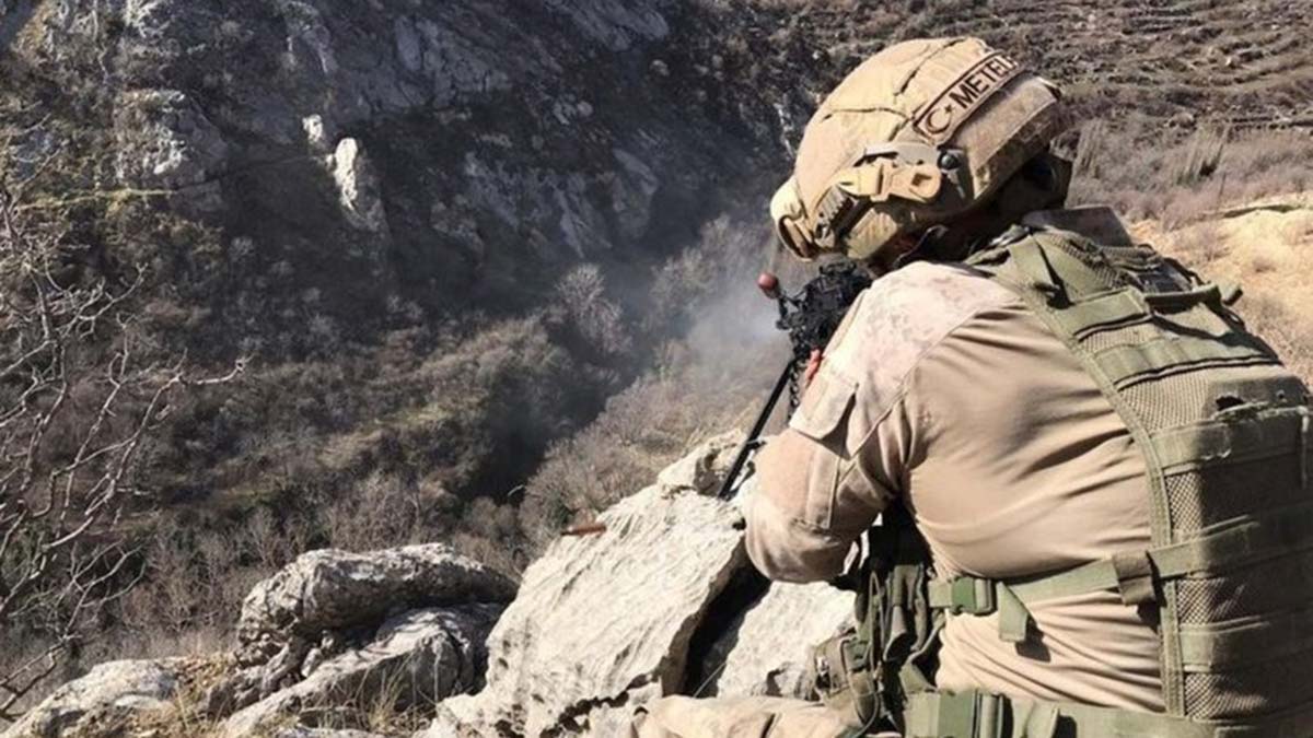 Van'da 1 jandarma şehit oldu, 1 yaralı