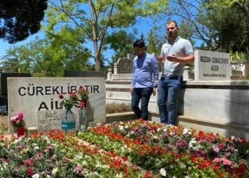 Cüneyt Arkın'ın mezarı boş kalmıyor