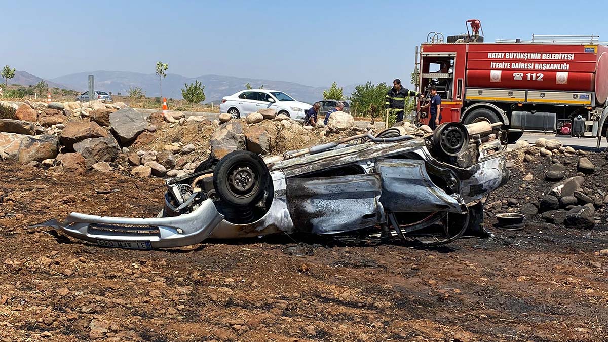 Takla atan otomobilde ölen sürücü, kızı ve 2 toruna veda