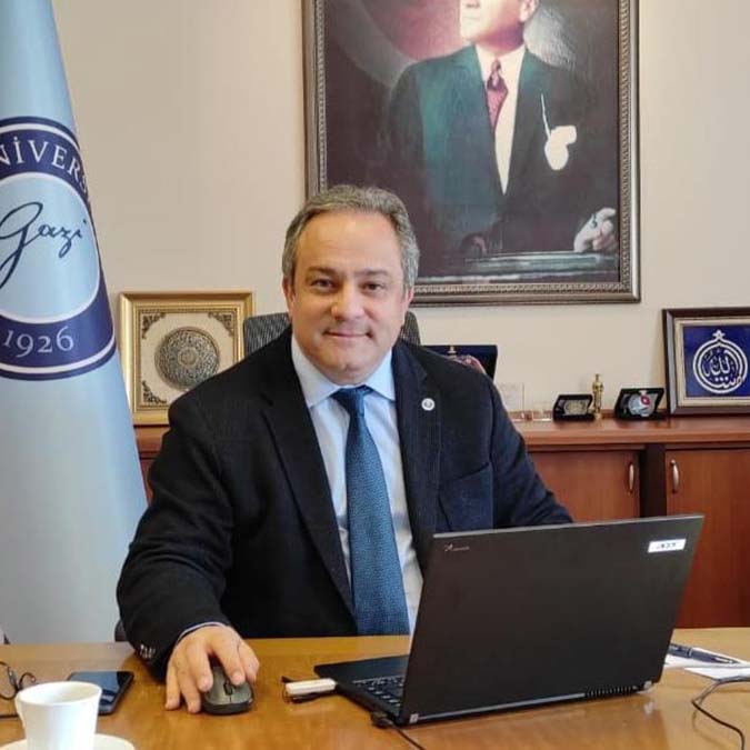 Omicron ve koronavirüsün bittiği düşünülmesin