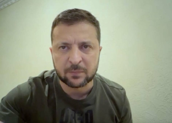 Saldırılara emir verenler sivilleri öldürüyor