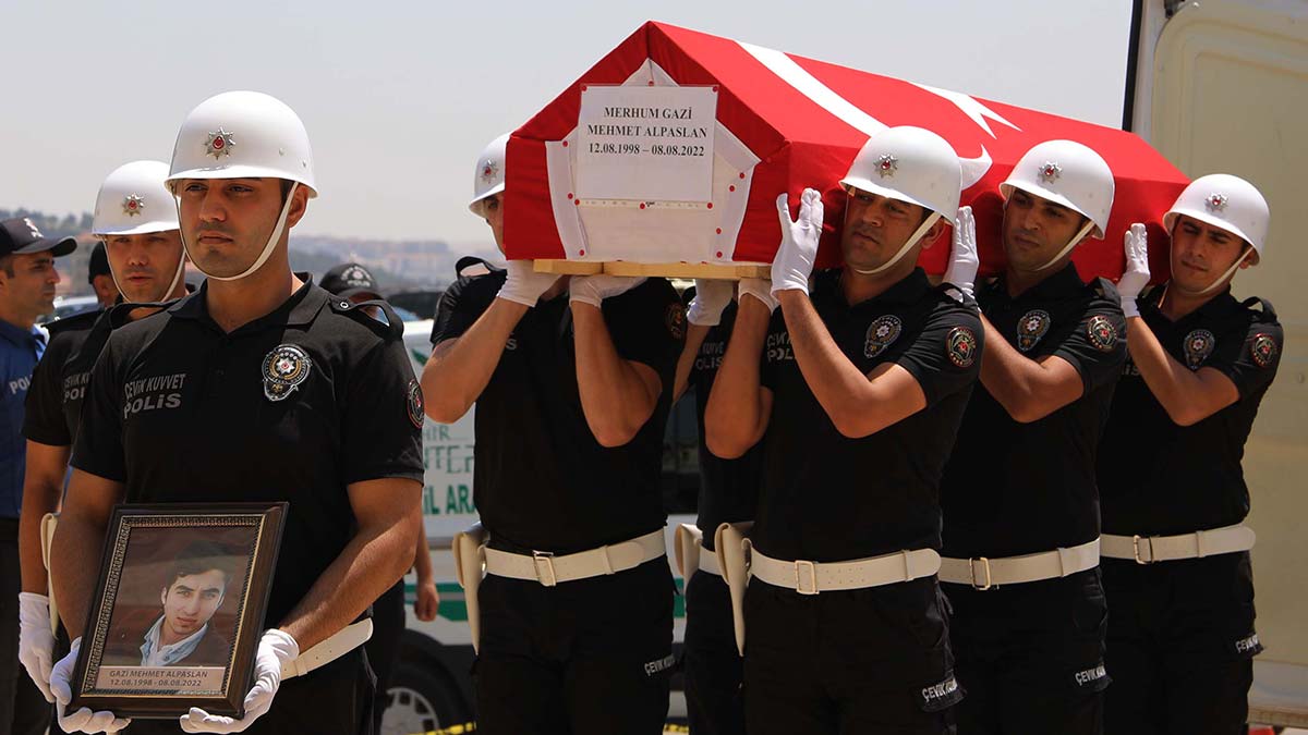15 Temmuz gazisi Mehmet Alpaslan toprağa verildi