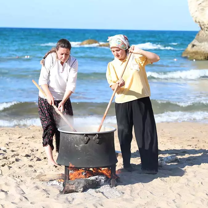 Karadeniz'de şile bezi ritüeli yapıldı